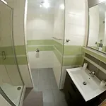 Riverside 弗尔赫拉比